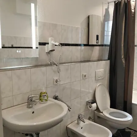 Aparthouse Graf-adolf Appartement *